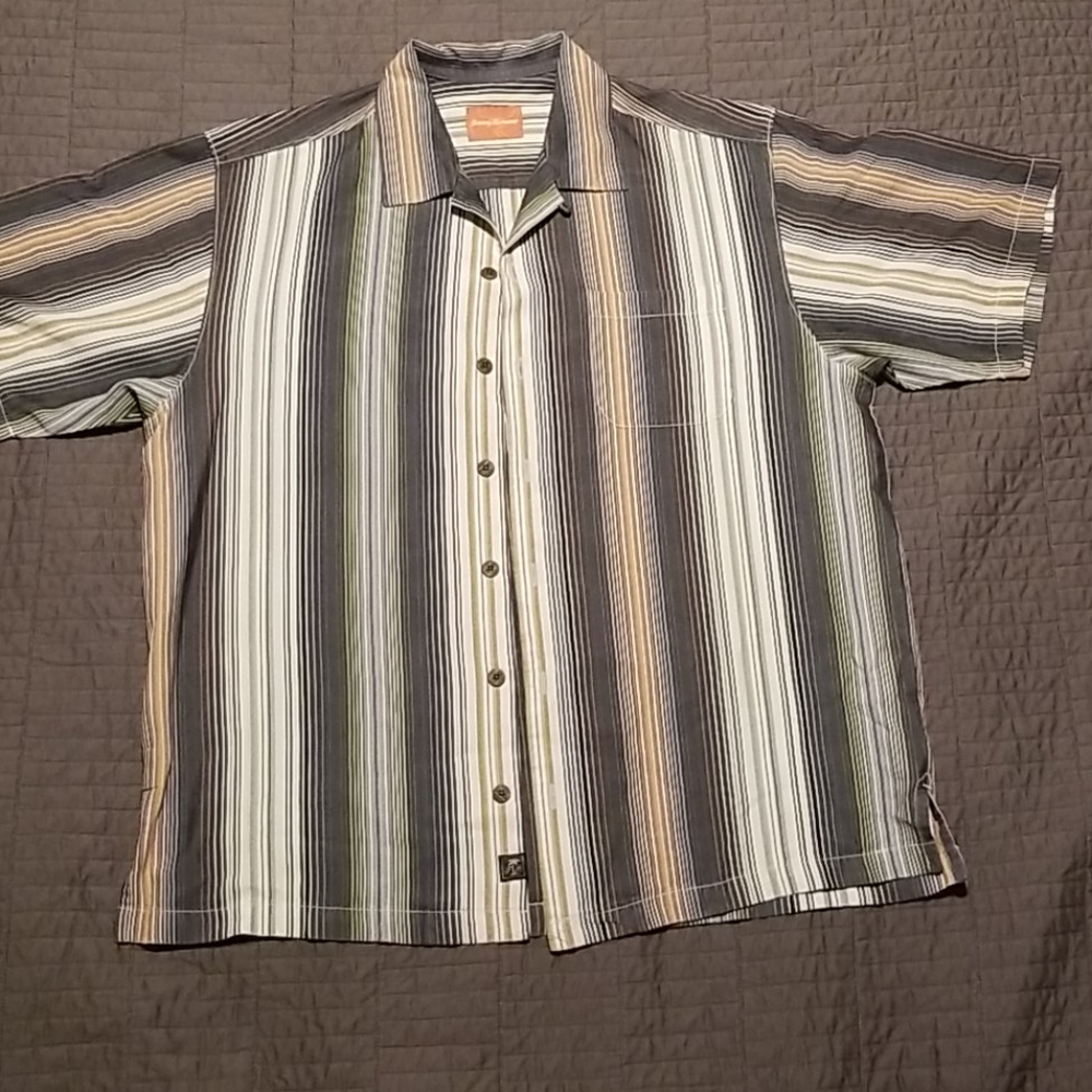 Tommy Bahama silk short-sleeved button-down, L